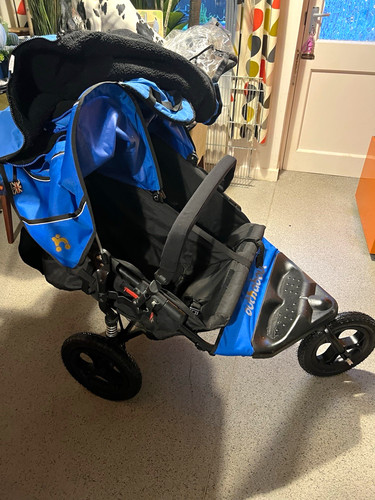 Out about single pushchair - out'n'about,